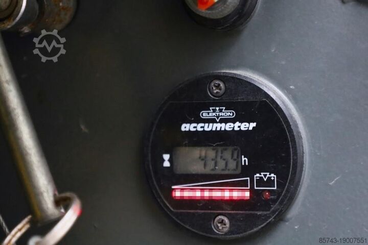 Scissor lift Holland Lift Ecostar HL-7814 Electric, 10m Working Height, 450k