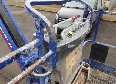 Gelenkteleskopbühne JLG M 600 AJ Bi-Energy 20,39 m