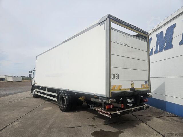 Multi-temperature refrigerated truck RENAULT D19 WIDE 280 -E6 - MULTITEMP.