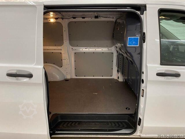 High-roof van Mercedes-Benz Vito 116 CDI Klima Kamera Navi AHK