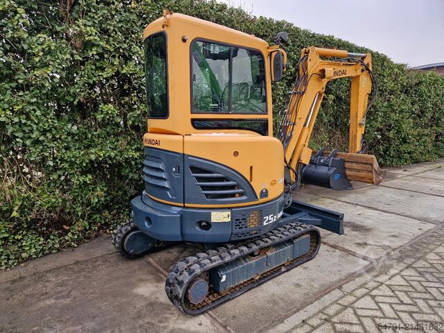 Mini excavator Hyundai 25Z-9AK