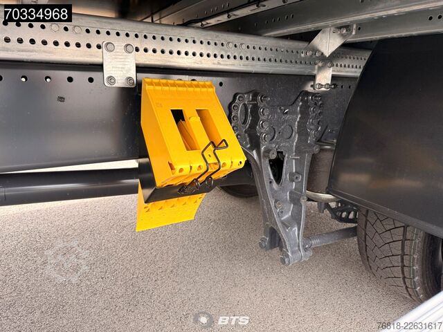LKW mit Pritsche & Plane DAF XB 260 4X2 FA VDC 16t - Junge Curtainsider + 150