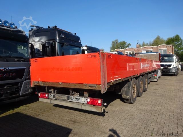Open semitrailer FLIEGL Sattelpritsche mit Bordwänden und 3 Achsen