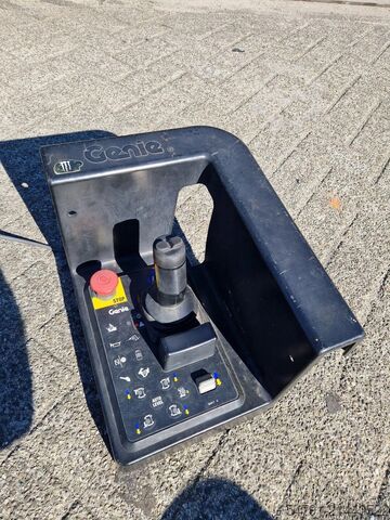 Scherenhebebühne Genie GS-4390 (15,5 mtr werkhoogte)