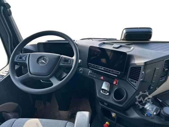 Roll-off tipper truck Mercedes-Benz ACTROS