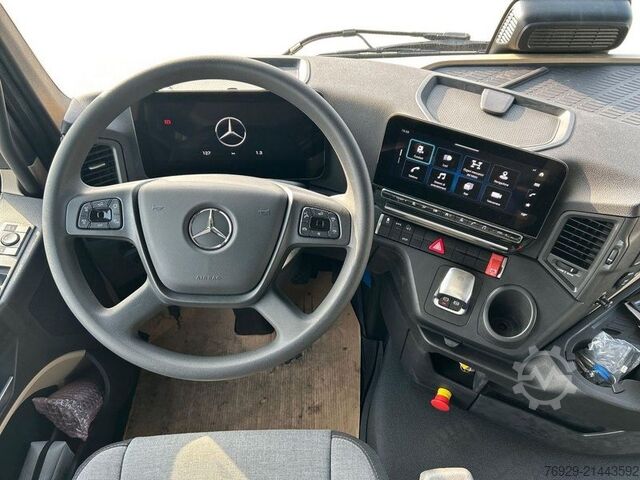 Roll-off tipper truck Mercedes-Benz ACTROS