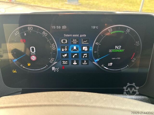 Roll-off tipper truck Mercedes-Benz ACTROS