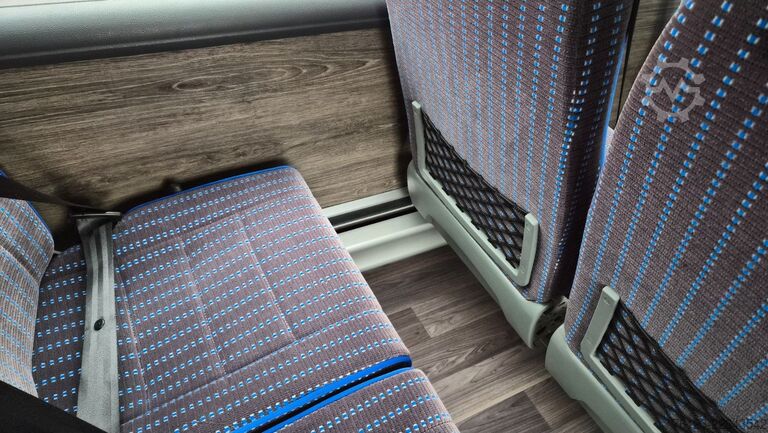 Kleinbus IVECO 2x Daily 70 Lagerfahrzeug Ferqui Sunrise 2,5 m B