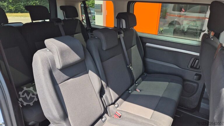 Kleinbus Citroën SpaceTourer Opel Zafira Plus M 9 Sitzer