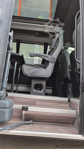 Kleinbus MERCEDES-BENZ 319 StockSprinter VIP Shuttle 9 SS  Panoramadach