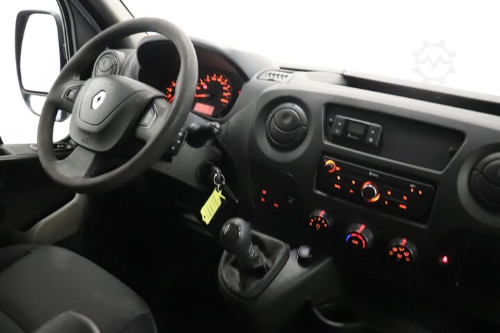 Delivery van Renault Master 2.3 dCi 130PK L2H2 EURO 6 - Airco - Crui...