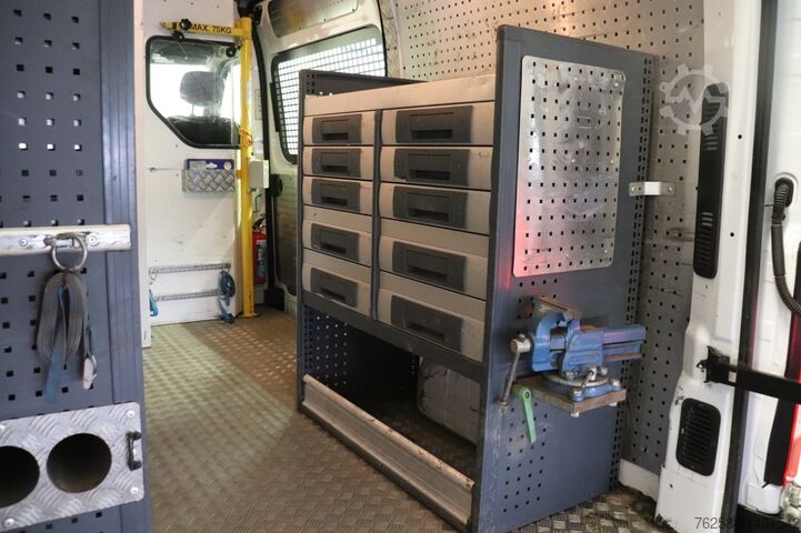 Delivery van Renault Master 2.3 dCi 130PK L2H2 EURO 6 - Airco - Crui...