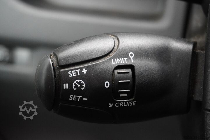 Delivery van Peugeot Expert 2.0 BlueHDI 120PK L3 EURO 6 - Airco - Cr...