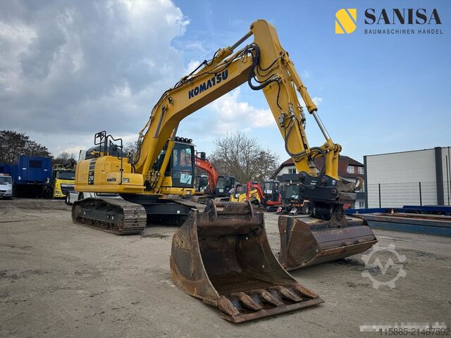 Chain excavator Komatsu PC 210 LC-11/OilQuick 70-55/2xLöffel/ZSA
