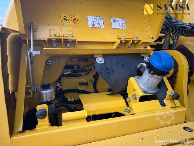 Chain excavator Komatsu PC 210 LC-11/OilQuick 70-55/2xLöffel/ZSA