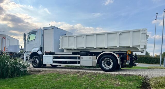 Absetzkipper LKW Ford DEMODAYS 4x2 Road 1833 Daycab