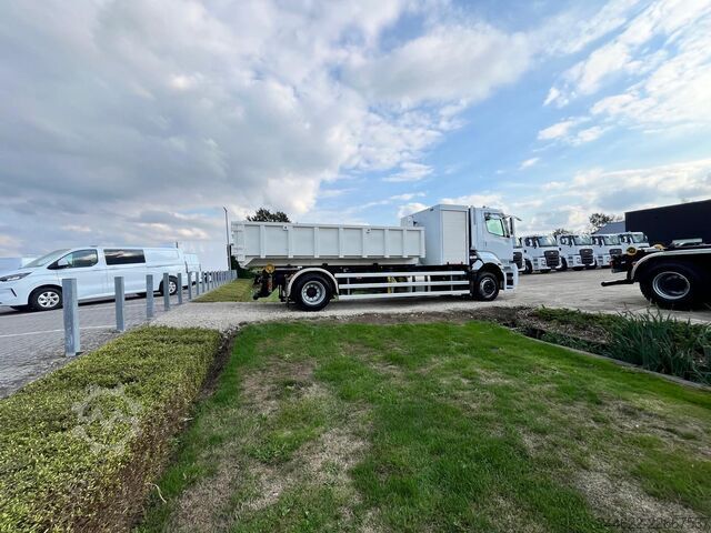 Absetzkipper LKW Ford DEMODAYS 4x2 Road 1833 Daycab