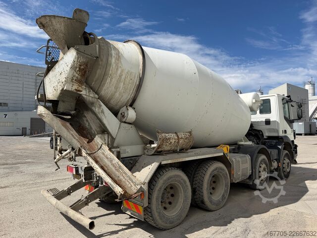 Concrete mixer truck IVECO TRAKKER 400