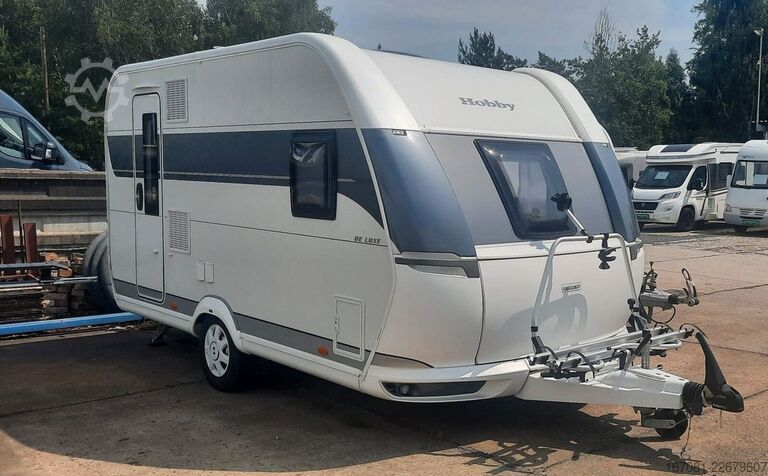 Wohnwagen HOBBY De Luxe 400 SFe Vorzelt