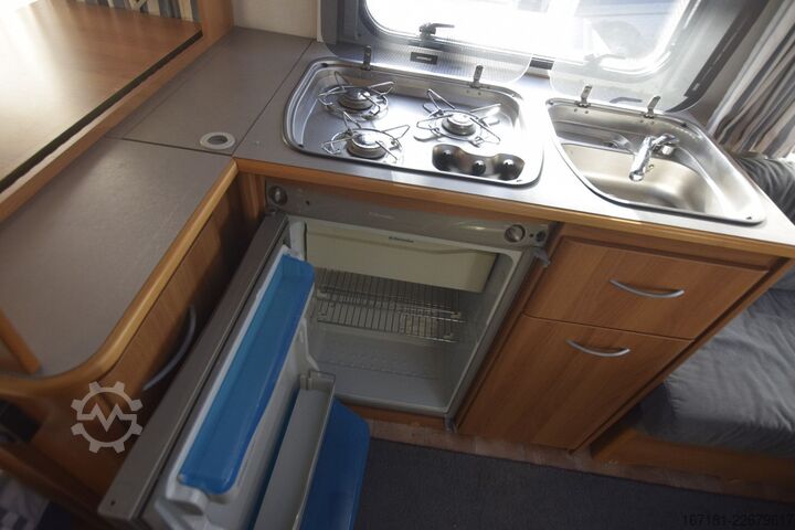Wohnwagen KNAUS Eurostar 450 mit Mover und Vorzelt