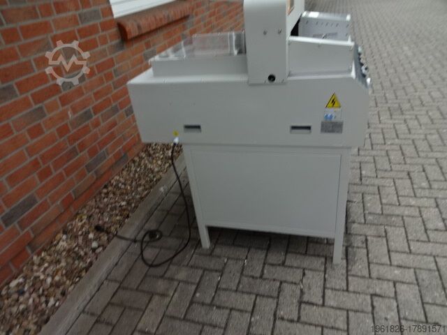 Paper cutting machine Boway 2 L 520 EP