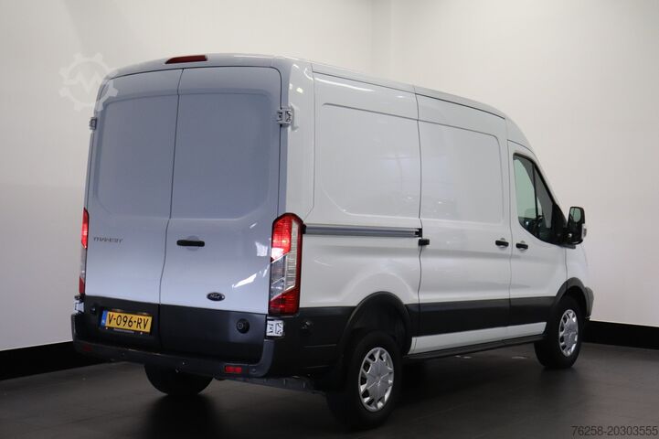 Delivery van Ford Transit 2.0 TDCI 130PK L2H2 EURO 6 - Airco - N...
