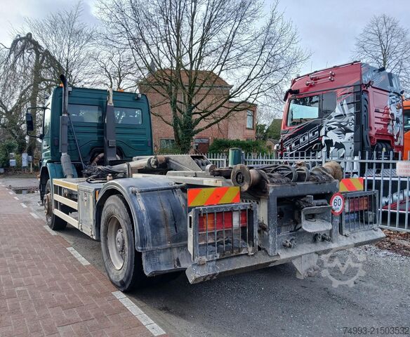 Roll-off tipper truck Mercedes Atego met containersysteem
