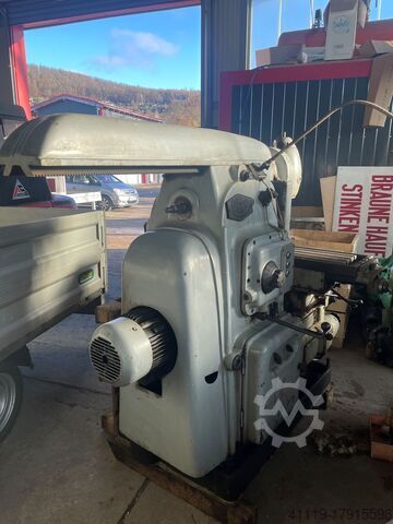 Universal milling machine CUGIR FU-1  