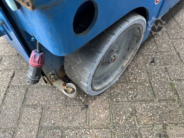 Scherenhebebühne Haulotte Compact 14 Hoogwerker Schaarhoogwerker