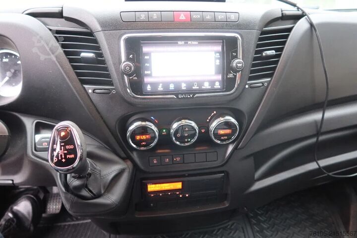 Kühl-/Tiefkühltransport Iveco Daily 70 Daily 70 C 21 Hi-Matic Meat Hooks! Vle...