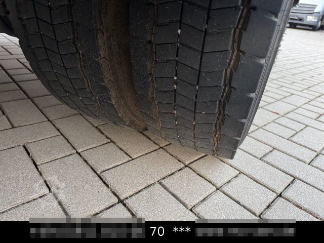 Transporter mit Koffer MERCEDES-BENZ Atego 818 Möbel Koffer 6,75 m lang DifferSperre