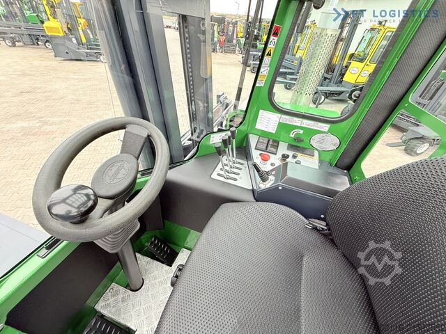 Vierwegestapler Combilift C4500 DIESEL DUPLEX WIDE FORK POSITIONER