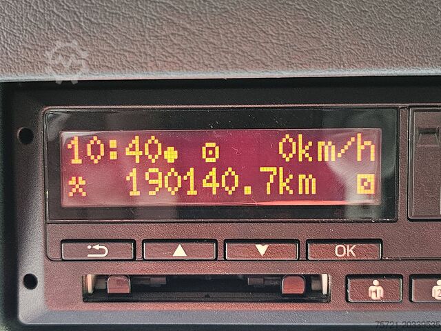 Loading platform MAN 26.320 TGS 6X2-4 HMF 2820 K6