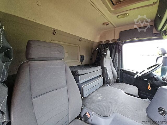 Standard-SZM SCANIA P410 6X2/4 MNB