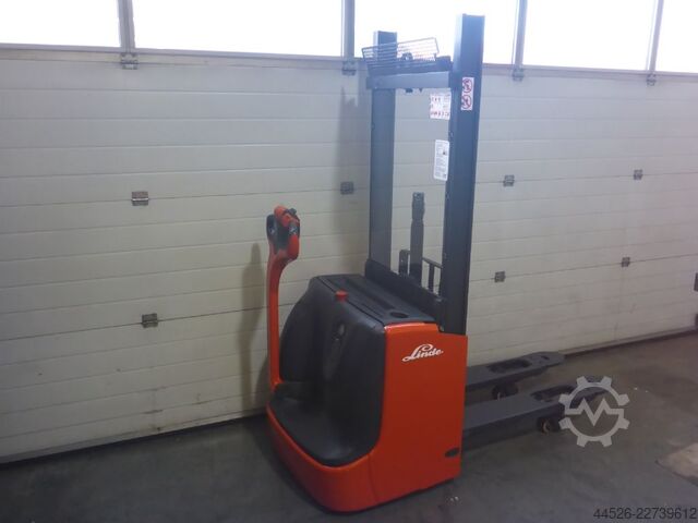 Vierwege Seitenstapler Combilift L12 I
