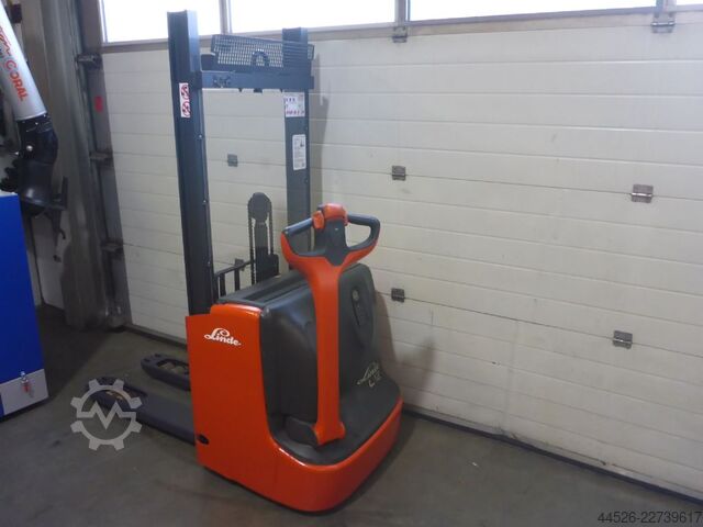 Hochhubwagen Linde L12 I