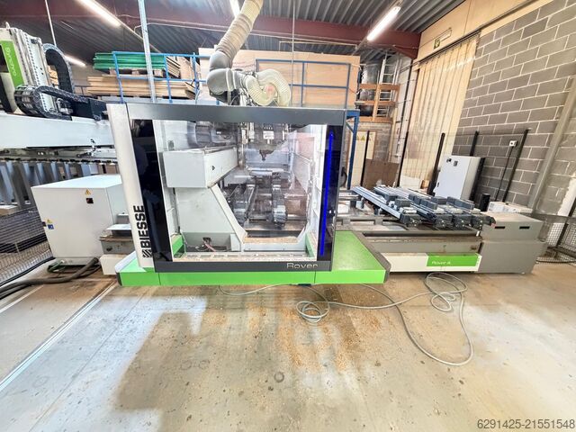 Bearbeitungszentrum BIESSE ROVER A 1832