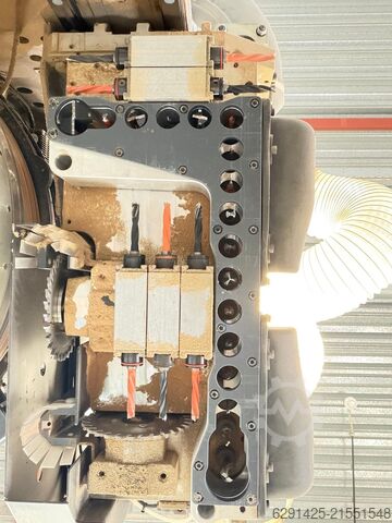 Bearbeitungszentrum BIESSE ROVER A 1832