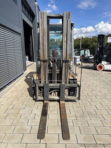 LPG Forklifts Jungheinrich TFG425s Triplex Motorölverbrauch zu hoch