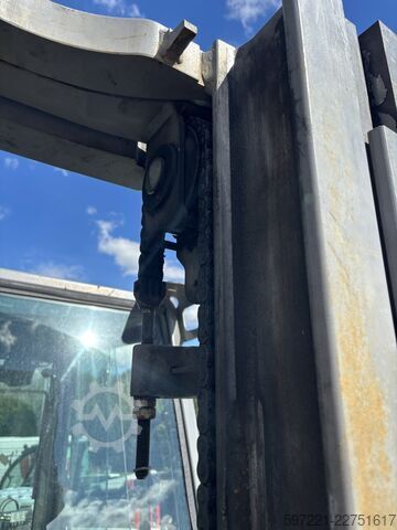 LPG Forklifts Jungheinrich TFG425s Triplex Motorölverbrauch zu hoch