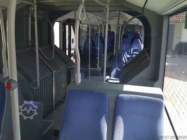 Articulated bus MERCEDES-BENZ O 530 Niederflurgelenkbus,KLIMA, .: 1827