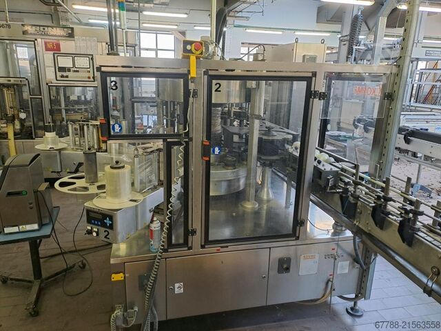Etikettiermaschine: 2 x selbstklebend + 1 x Leim KOSME EXTRA 9T / 720 SC2 SL SA2  7000 bph 2011