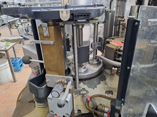 Etikettiermaschine mit 2 Leimköpfen Krones BONAMATIC 12T | 10.000 bph