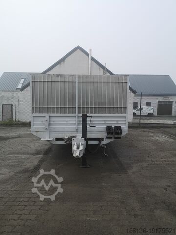 Trailer with open flatbed Blomenröhr 