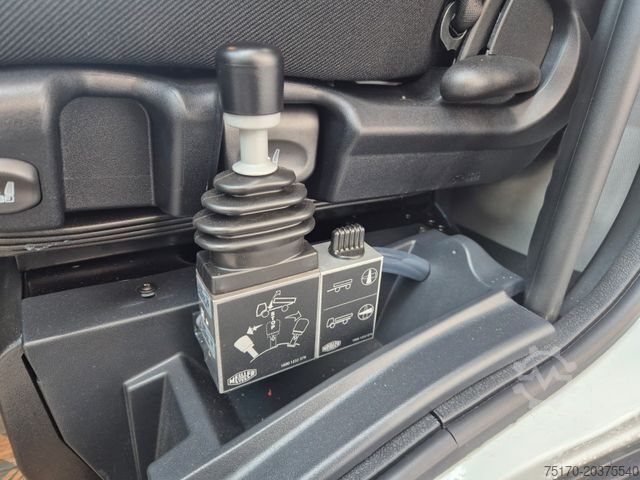 Dreiseitenkipper LKW IVECO Eurocargo ML80E21 Meiller 2x AHK 3 Sitze