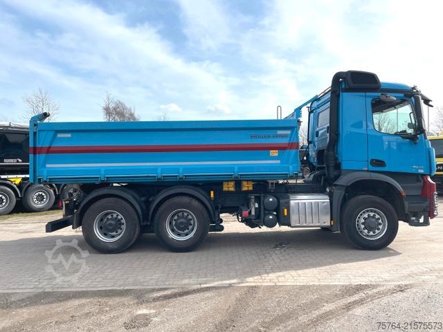 Kipper LKW MERCEDES-BENZ 2643 Arocs/Meiller Kipper/Bordmatik/6x6H/1.Hand