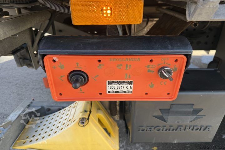 Refrigerated truck Mercedes-Benz Antos 2536 6x2