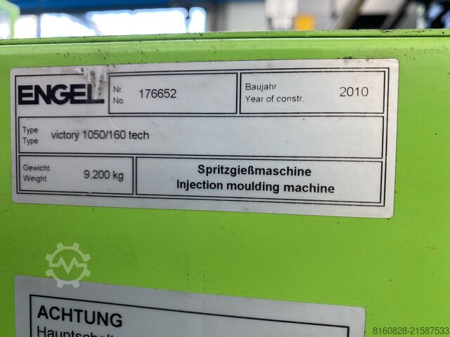 Spritzgiessmaschine mit Roboter ENGEL victory 1050/160 tech CC200 A02 mit Robot ERC 23F regular RC 200 integriert