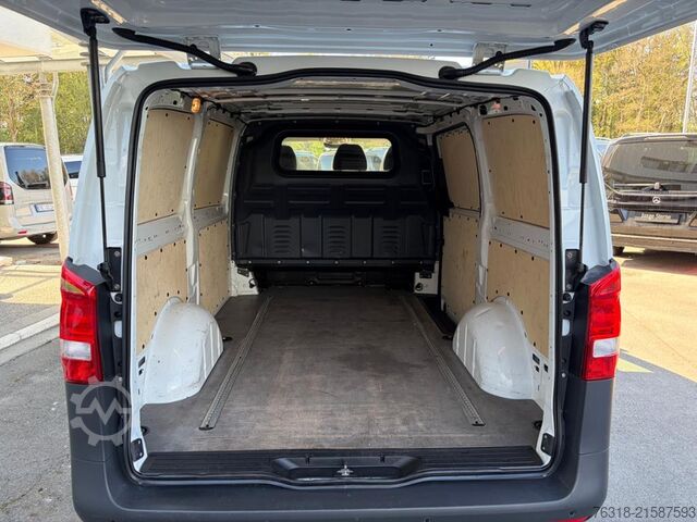 Minibus Mercedes-Benz eVito 111 Kasten lang Klima PDC Trennwand SHZ