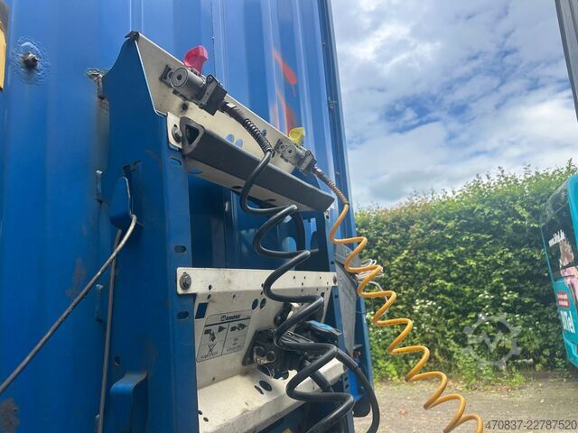 Open semitrailer with tarp KRONE SD / Standard